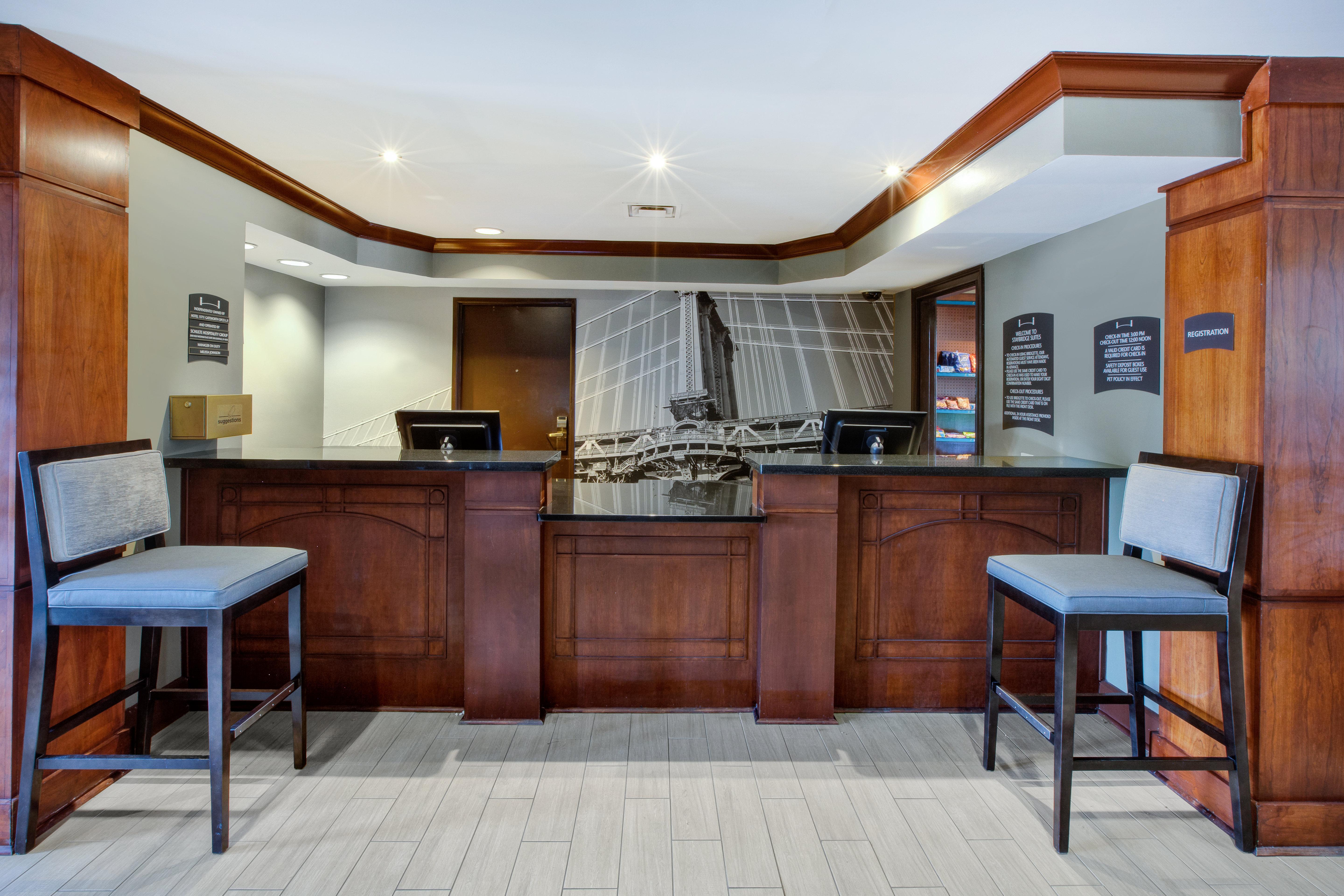 Staybridge Suites Louisville - East By Ihg Exterior foto